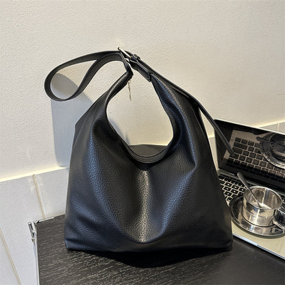 The Effortless Pebbled Hobo Bag | Slouchy Shoulder & Crossbody